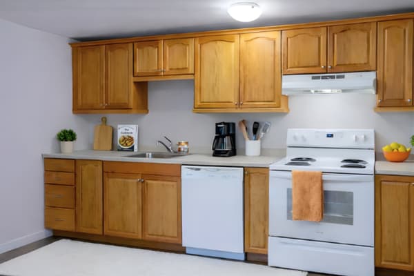 Pine Glen Apartments property